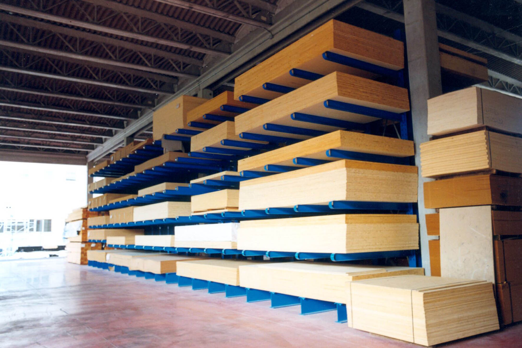 cantilever racking systems for timber storage